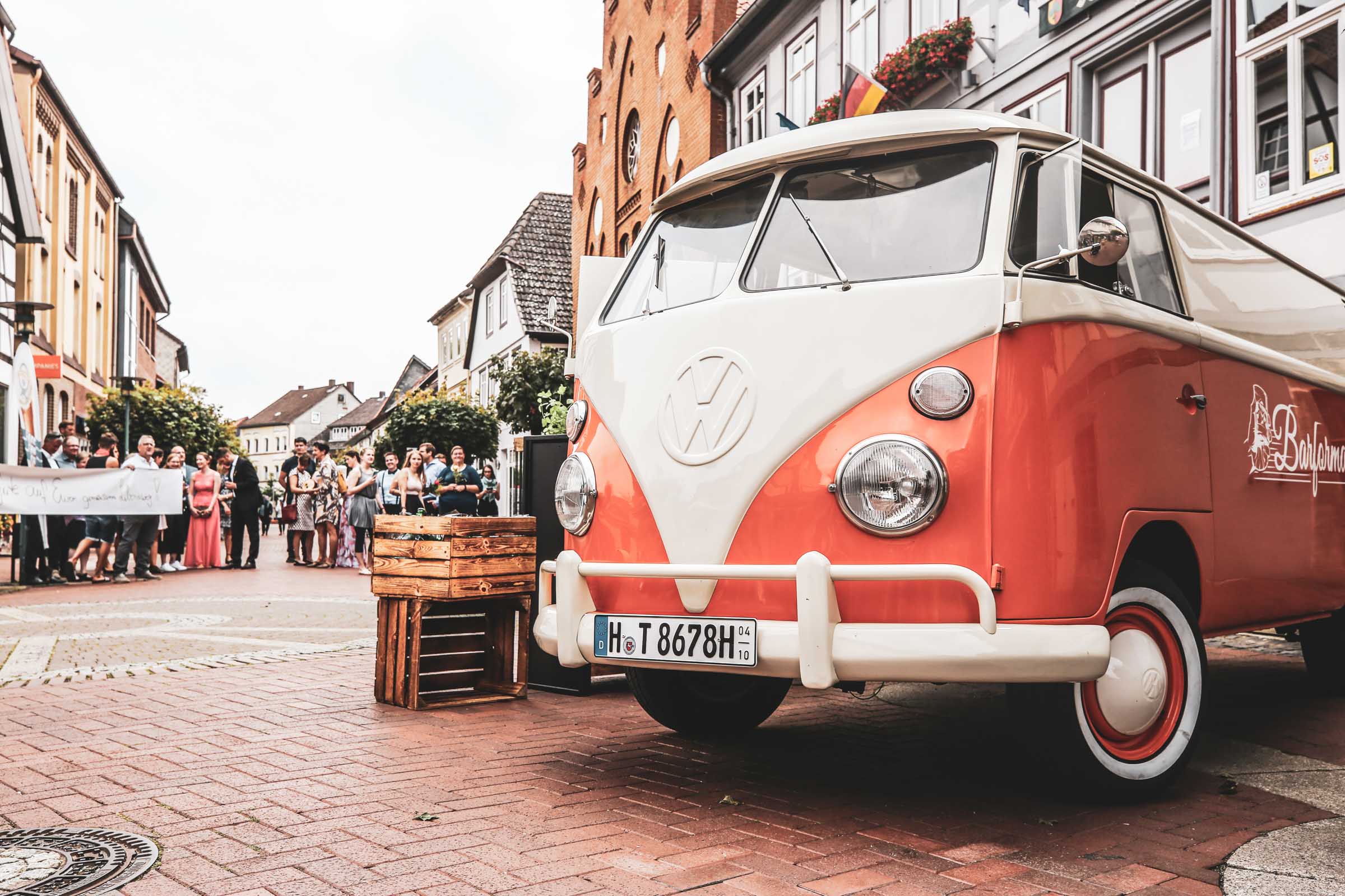 Mobile | Cocktailbar | Hochzeit | Sektempfang | Barkeeper | Buchen | Mieten | Geburtstag | Ape | VW | Bar | Getränke | Catering | Foodtruck | Weinbar | Sektbar | Ginbar | Kaffeebar | Messe | Theke