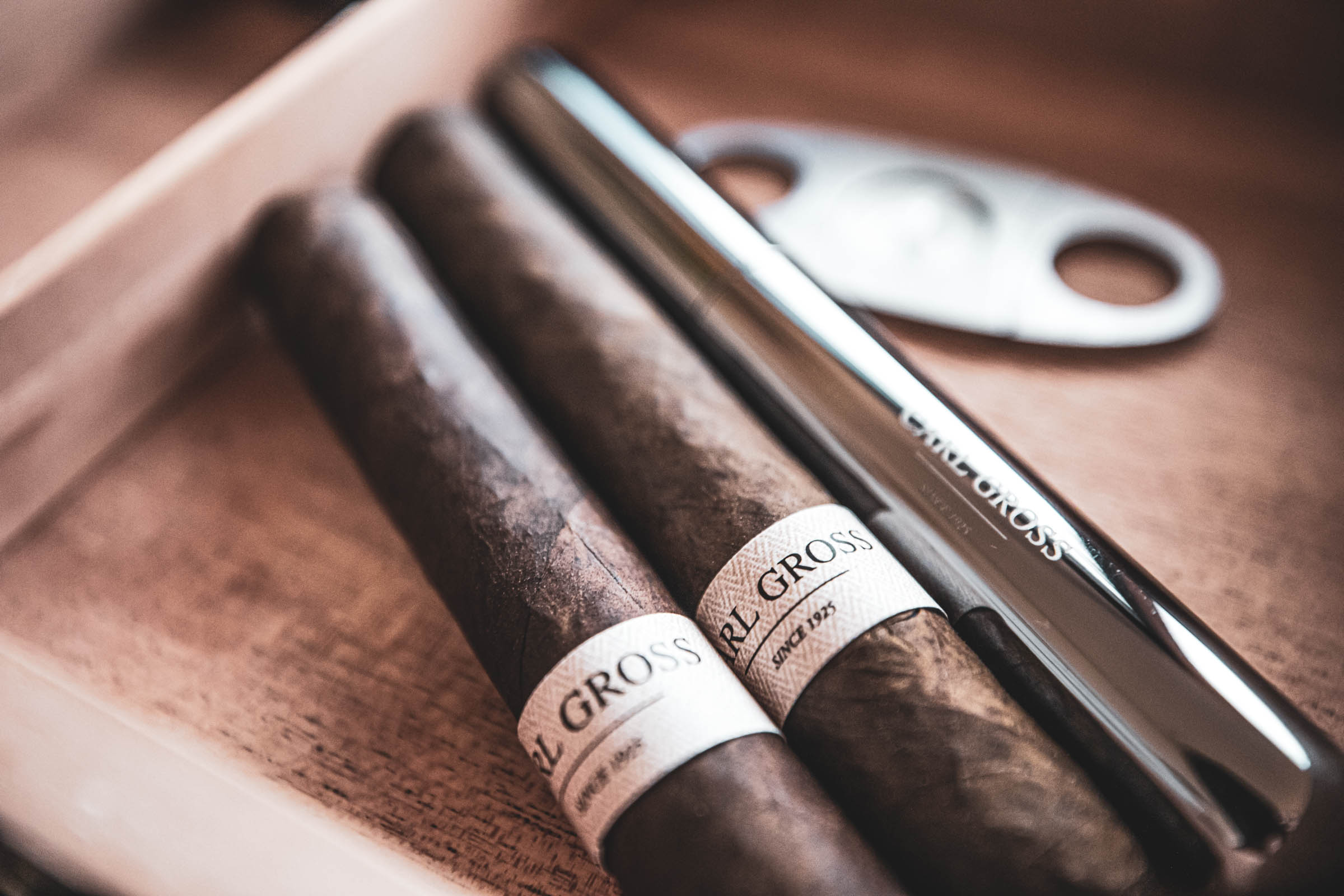 Zigarrendreher | Zigarren | Drehen | Zigarrenroller | Mieten | Anfragen | Trocadero | Eigenmarke | Own | Brand | Handgemacht | Zigarren | Bauchbinde | kaufen | Robusto | Corona | Torpedo | Banderole | Brasilien | Cuba