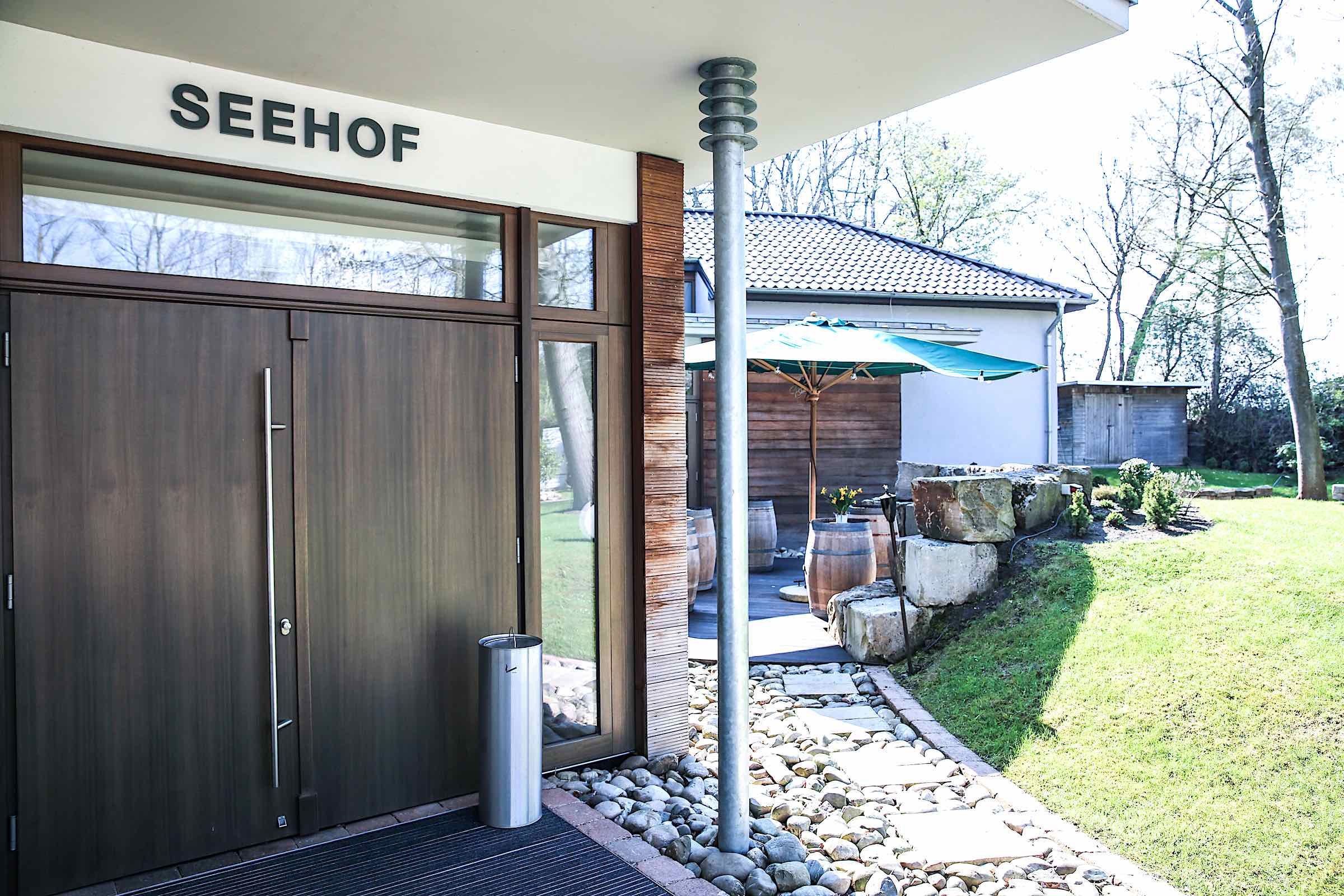 Landhaus | am | See | Seehof | Restaurant | Referenz | Location | Fotograf | DJ | Hannover | Hochzeit | DJ | Service | Lehmann | Eventservice