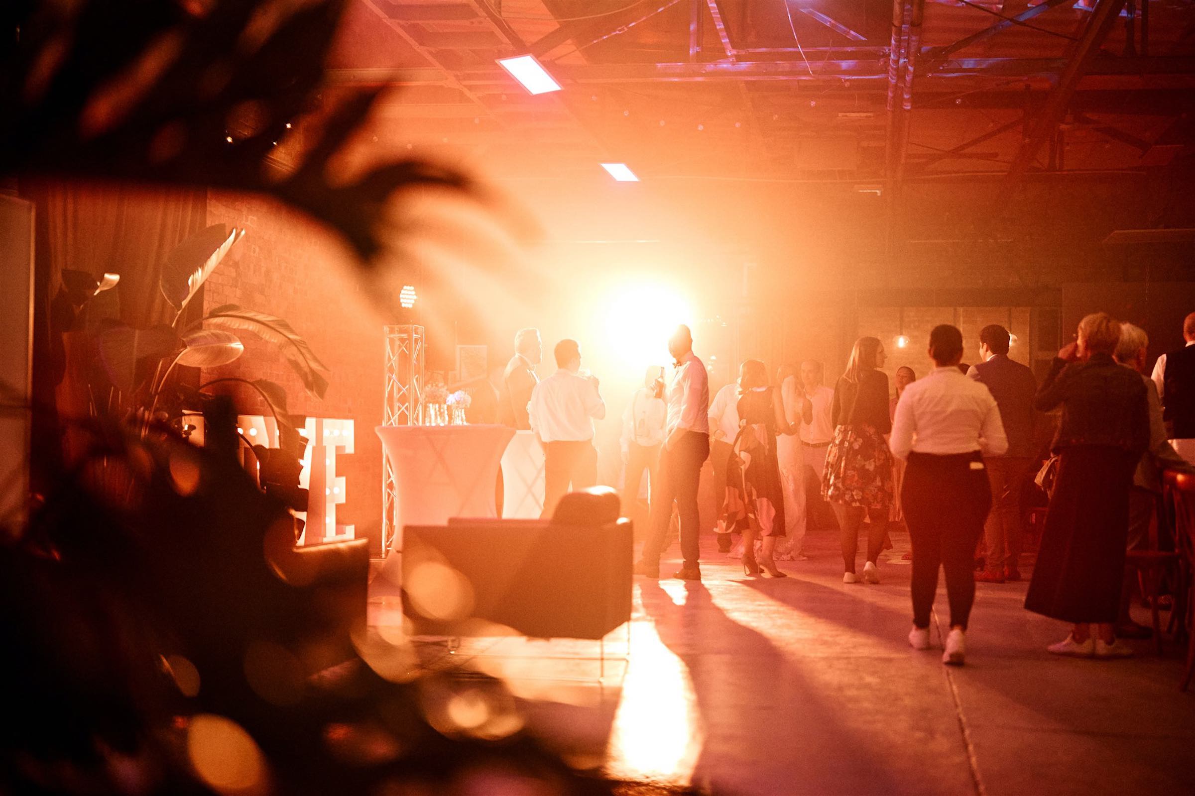 BRIXX | Loftstudio | DJ | Hochzeit | Firmenfeier | Party | Geburtstag | Event | Buchen | Hannover | Fotograf | Referenz | Location | Lehmann | Eventservice