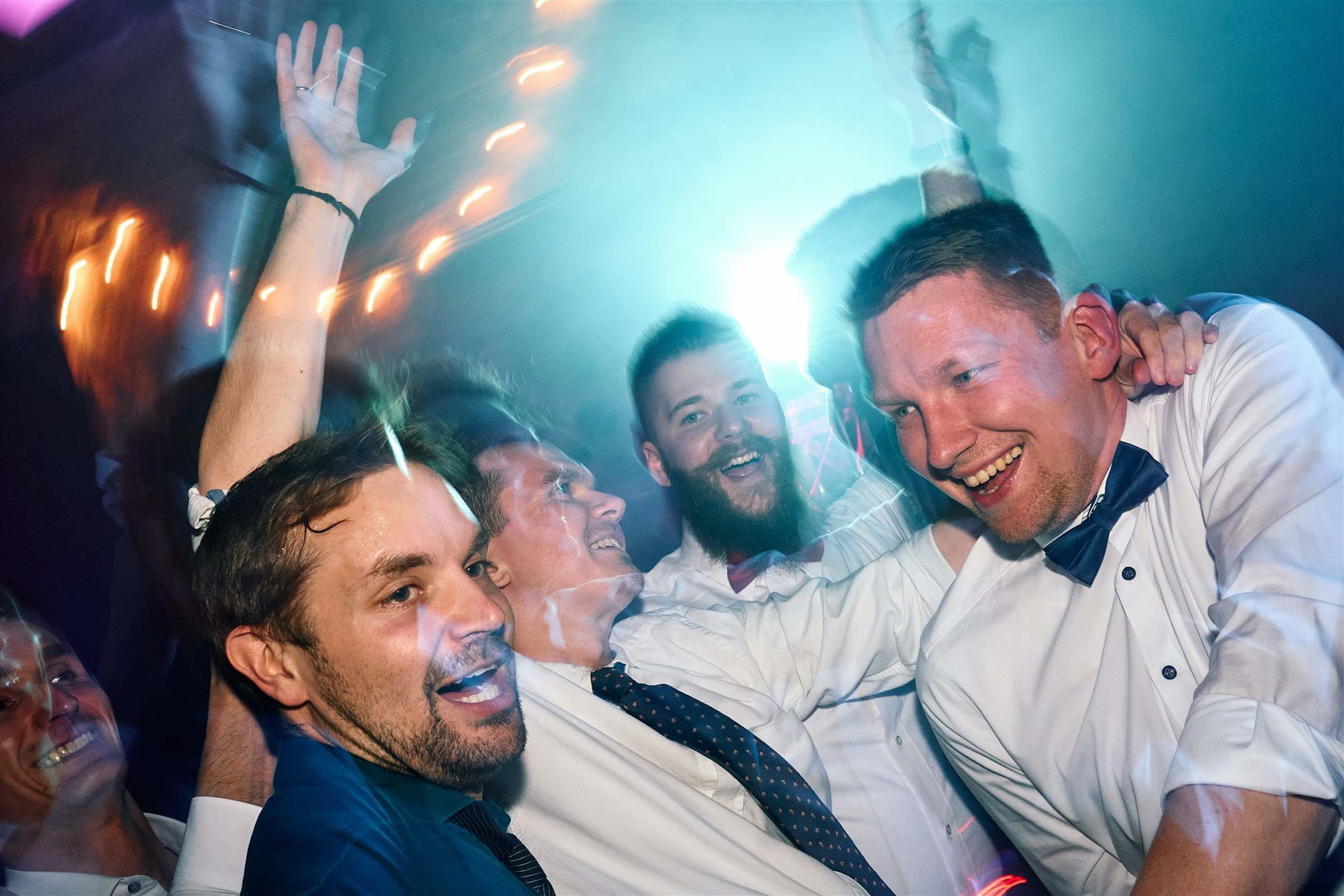 BRIXX | Loftstudio | DJ | Hochzeit | Party | Firmenfeier | Geburtstag | Event | Buchen | Hannover | Location | Fotograf | Brautpaar | Referenz | Lehmann | Eventservice