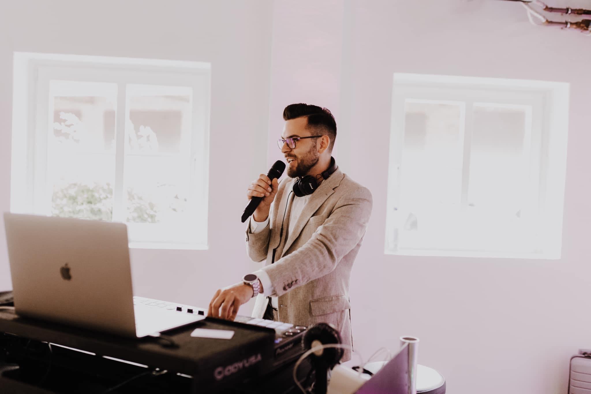 DJ | Hochzeit | Hannover | DJ Marvin | Lehmann | Eventservice | Buchen | DJ | Event | DJ | Firmenfeier | DJ | Betriebsfeier | Lehmann | Eventservice