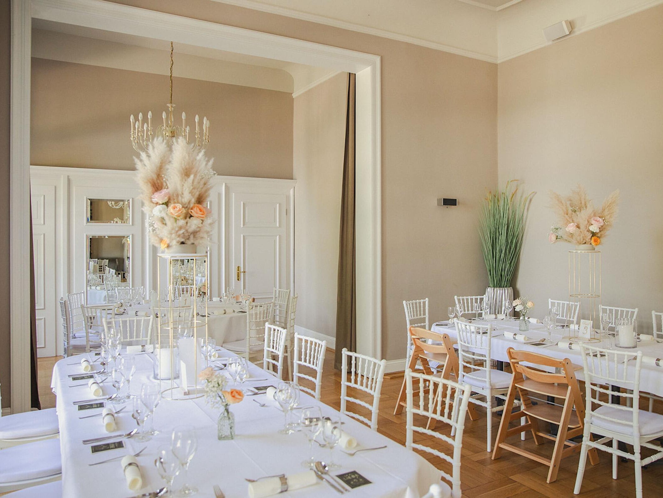 Das | Schloesschen | Kurpark | Bad | Nenndorf | Referenz | Hochzeit | DJ | Hannover | Trauung | Freie | Ausdruck | Fotograf | Lehmann | Eventservice