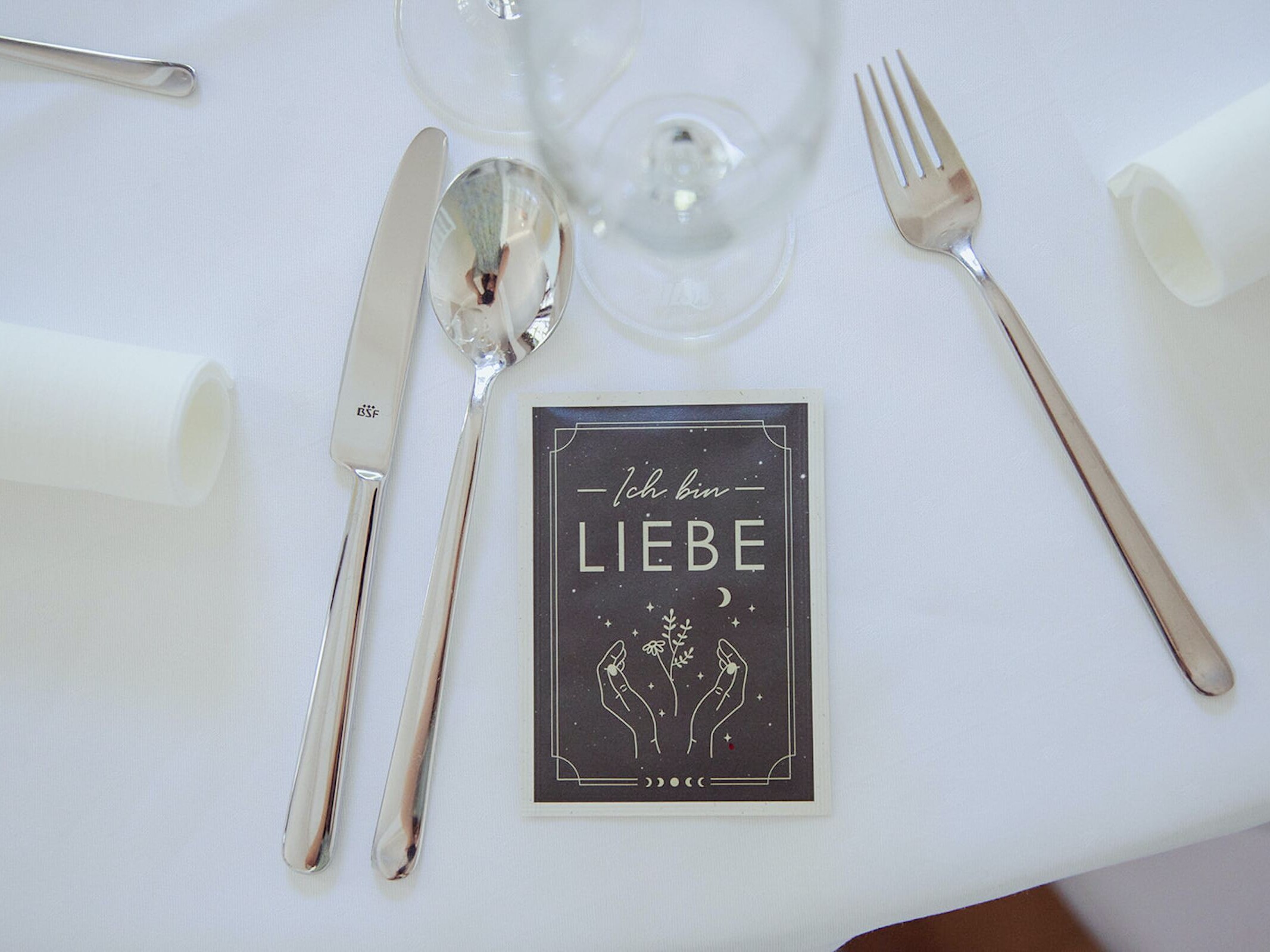 Das | Schloesschen | Kurpark | Bad | Nenndorf | Tischdeko | Referenz | Hochzeit | DJ | Fotograf | Lehmann | Eventservice