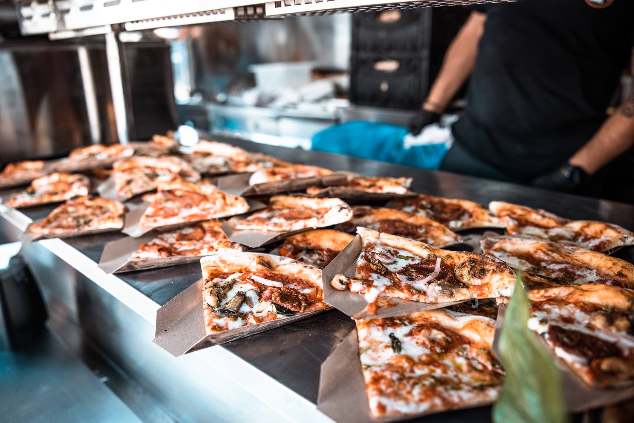 Foodtruck | Catering | Hannover | Bowls | Hochzeit | Sommerfest | Firmenevent | Burger | Pizza | Pasta | Burger | Festival