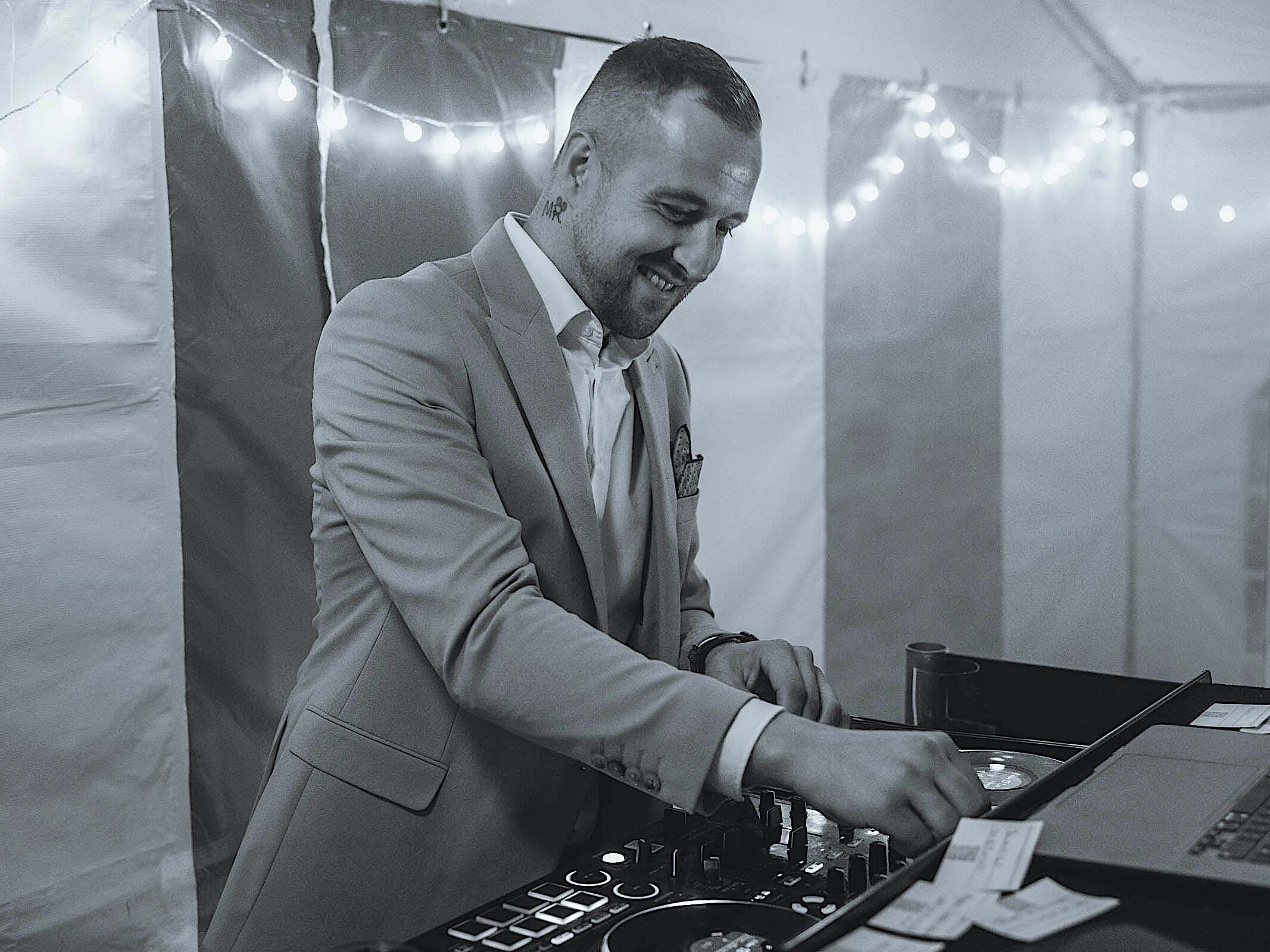 DJ | Sven | Fanio | Hannover | Hochzeit | Firmenfeier | Messeparty | Jetzt | Buchen | Lehmann | Eventservice