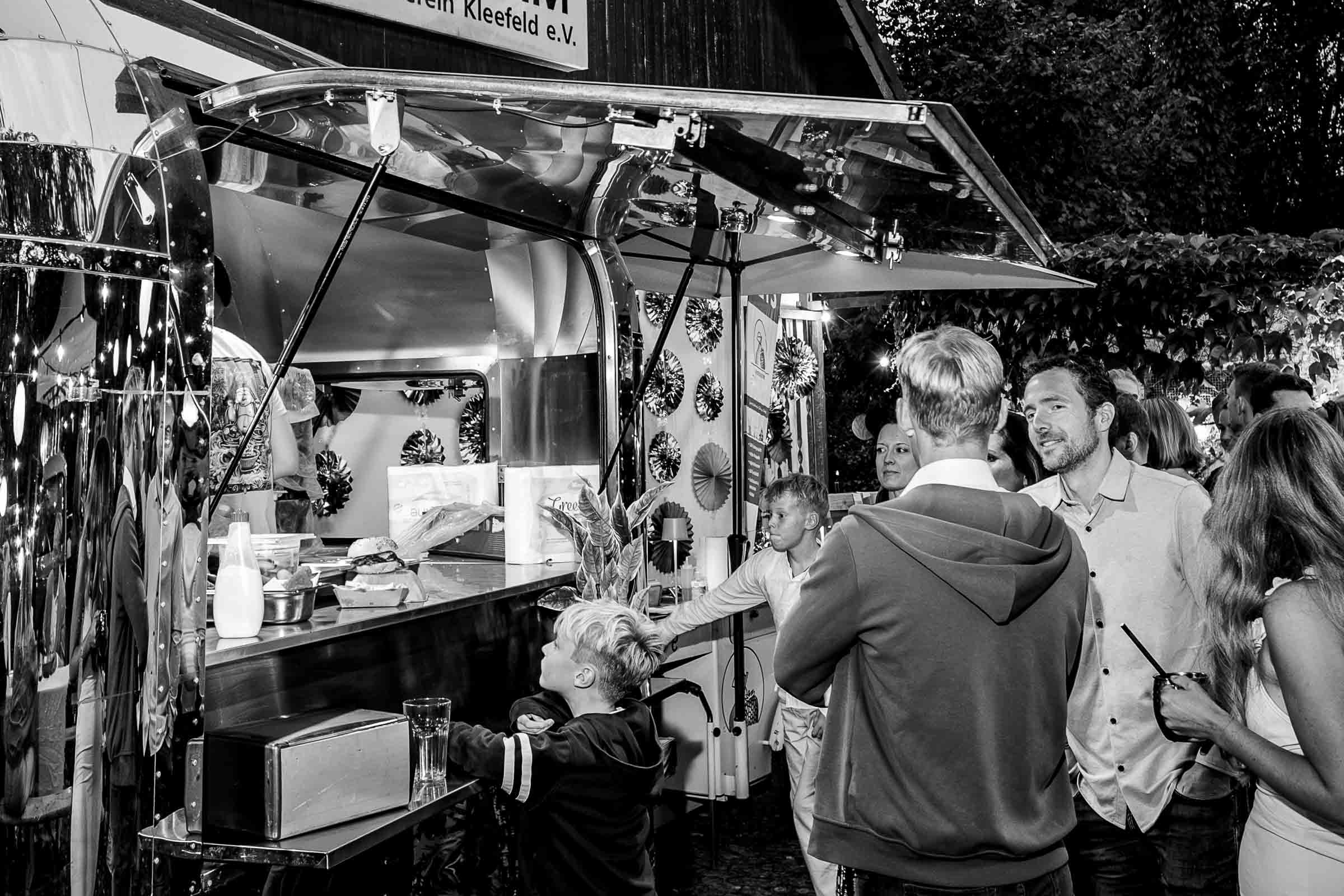 foodtruck | catering | hannover | mieten | fuer | hochzeit | jga | geburtstag | teamevent | weihnachtsfeier | kickoff | messe | open | air | ganztagspauschale | schnell | service | qualitaet